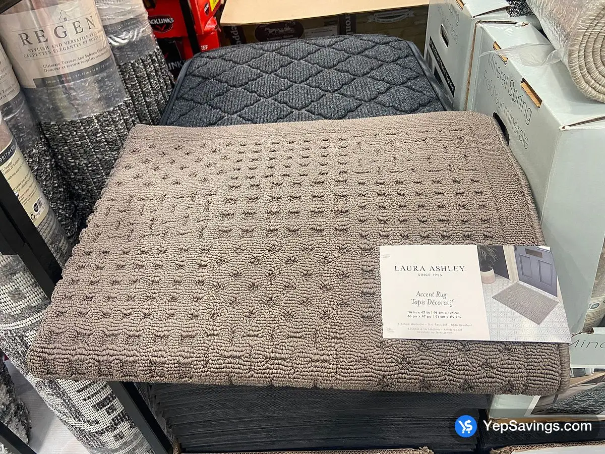 Costco LAURA ASHLEY ACCENT MAT 36 " X 47 " - Canada (ITM 6645321)