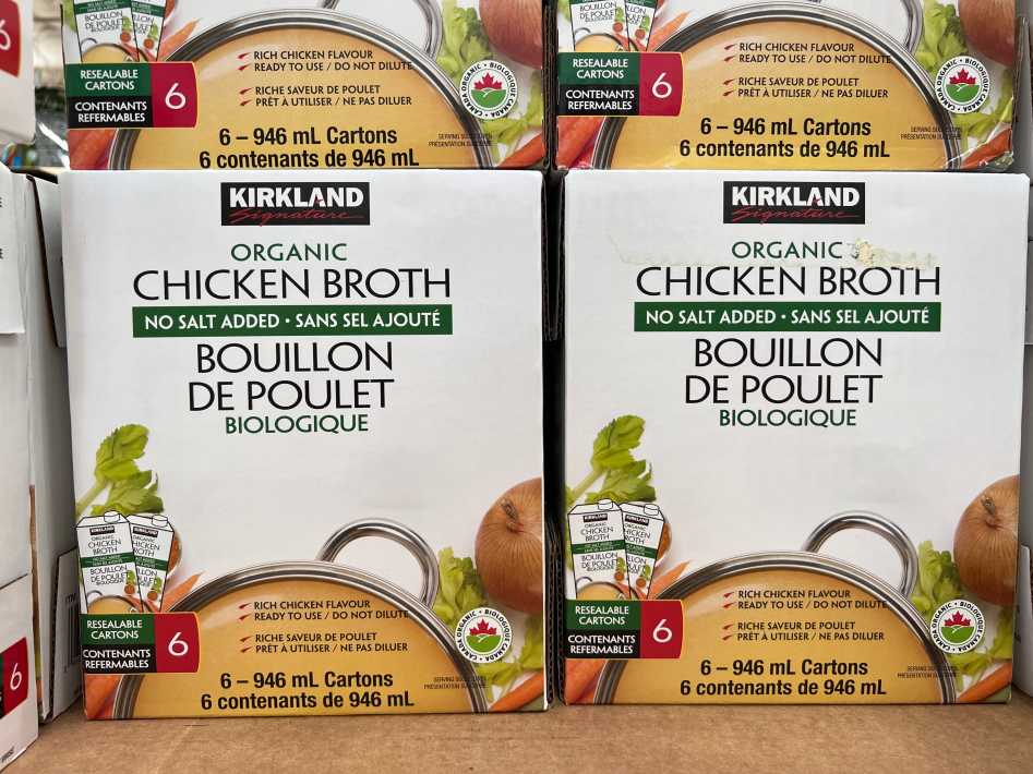 Kirkland Signature Organic Chicken Broth, 6 x 946 mL