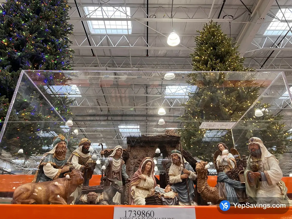 Costco KIRKLAND SIGNATURE HAND PAINTED NATIVITY 14 PIECES - Canada (ITM 1739860)