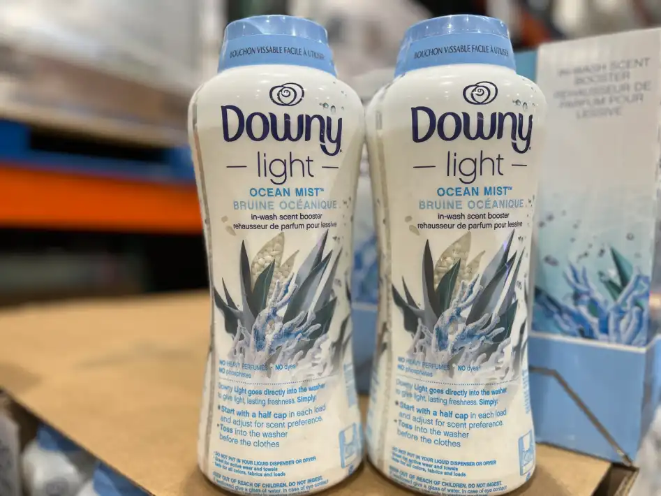 DOWNY LIGHT SCENTED BEADS 963 g ITM 1774176 at Costco