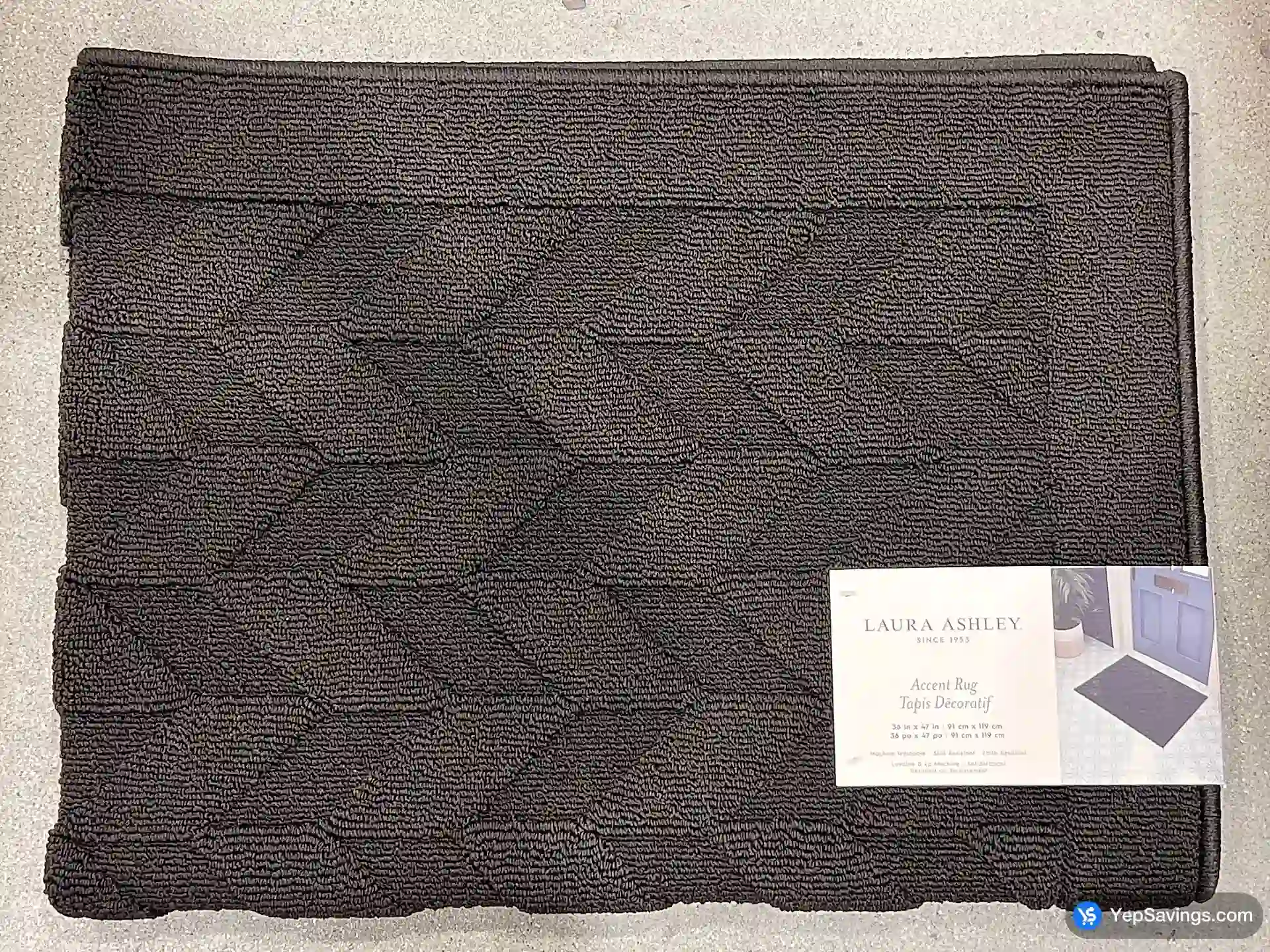 Costco LAURA ASHLEY ACCENT MAT 36 " X 47 " - Canada (ITM 6645321)