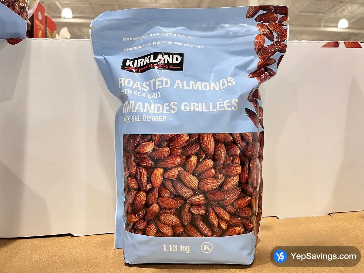 Costco KIRKLAND SIGNATURE ROASTED ALMONDS 1.13 kg - Canada (ITM 1713786)