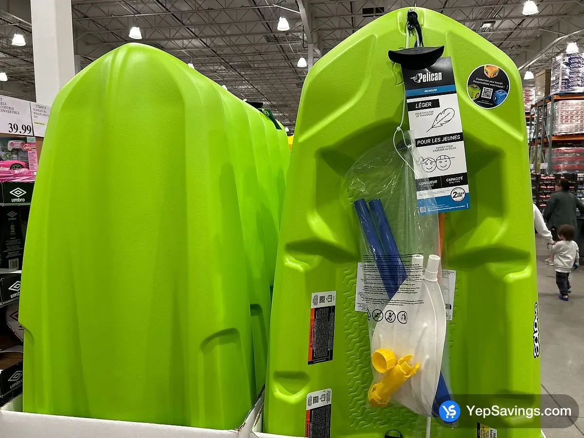Costco PELICAN KIDS KAYAK WITH PADDLE - Canada (ITM 1892825)