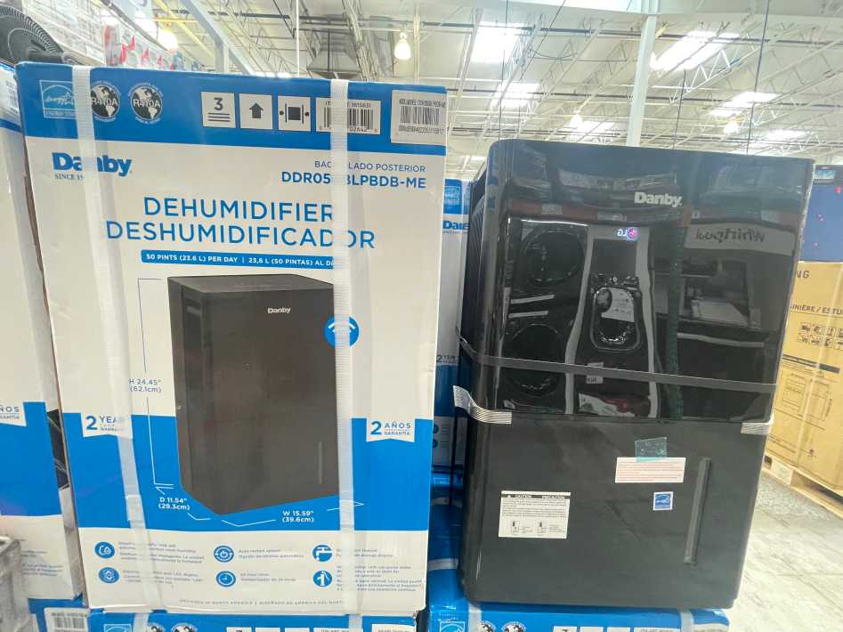 Costco DANBY 50 PINT DEHUMIDIFIER WITH PUMP & Wi-Fi - Canada (ITM 1615831)