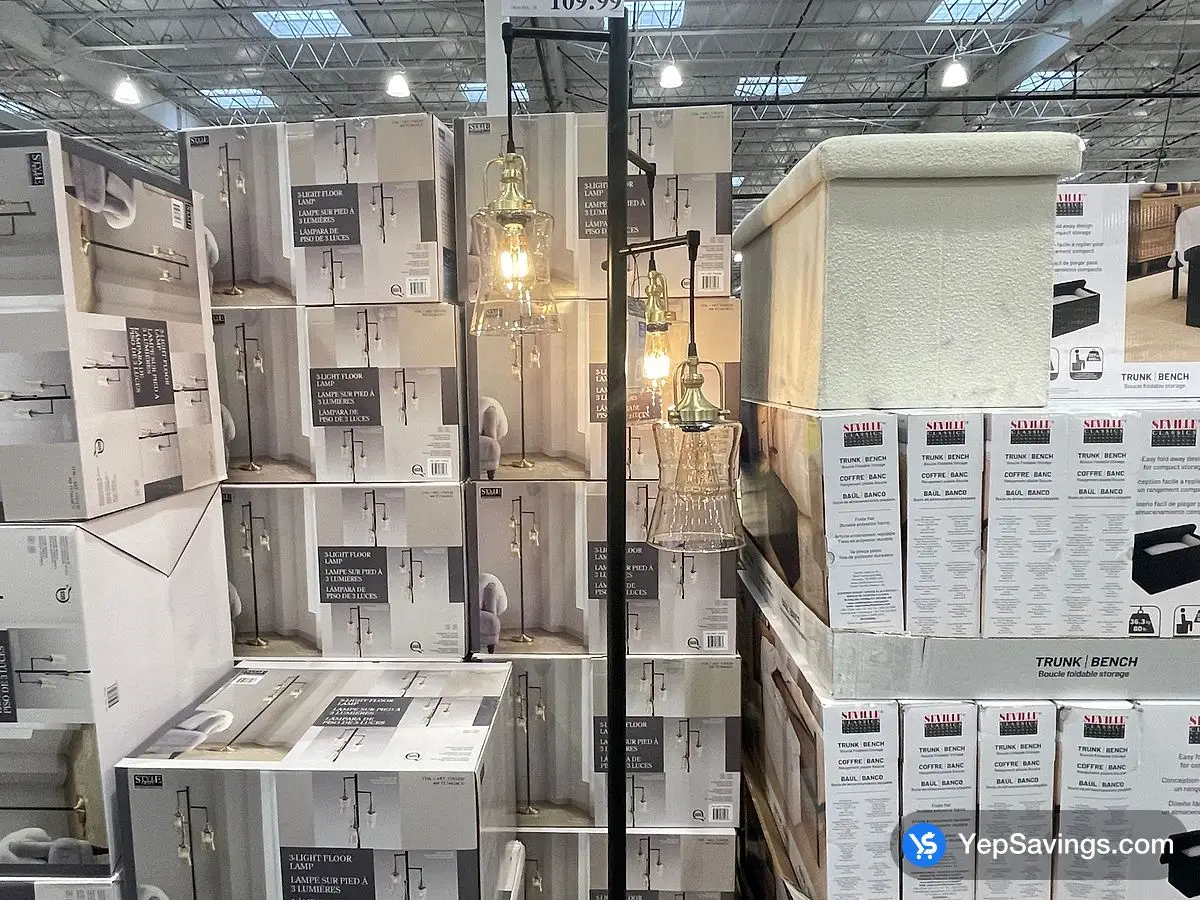 Costco STYLE CRAFT 3-LIGHT FLOOR LAMP 1 BOX - Canada (ITM 1783230)