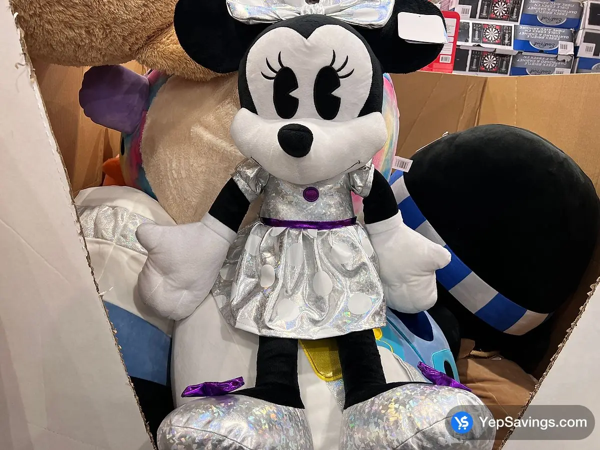 Costco DISNEY 100 JUMBO PLUSH ASSORTMENT - Canada (ITM 1744084)