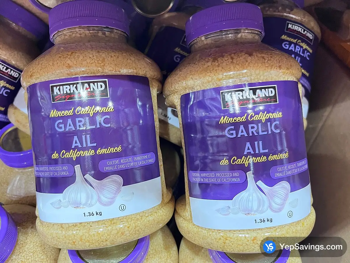 Costco KIRKLAND SIGNATURE MINCED GARLIC 1.36 kg - Canada (ITM 581871)