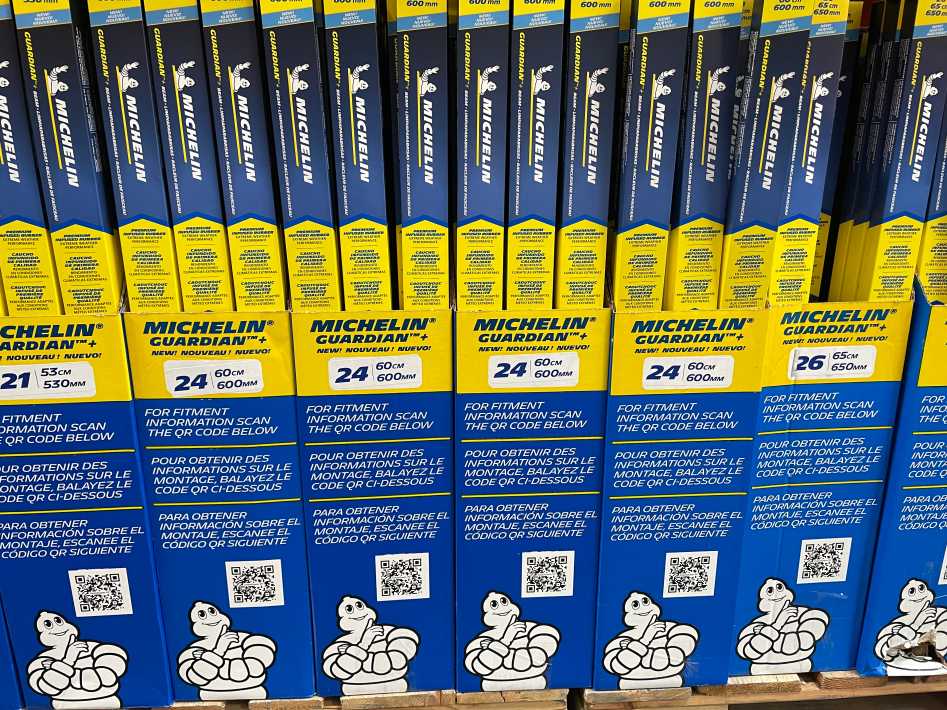 MICHELIN GUARDIAN + BEAM WIPER BLADES * 14 " to 28 " ITM 1680380 at Costco