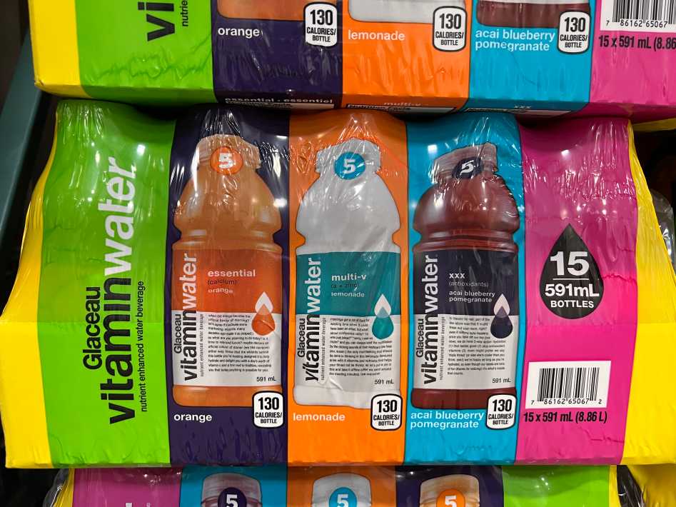 GLACEAU  VITAMIN WATER 15 X 591 ml ITM 409088 at Costco