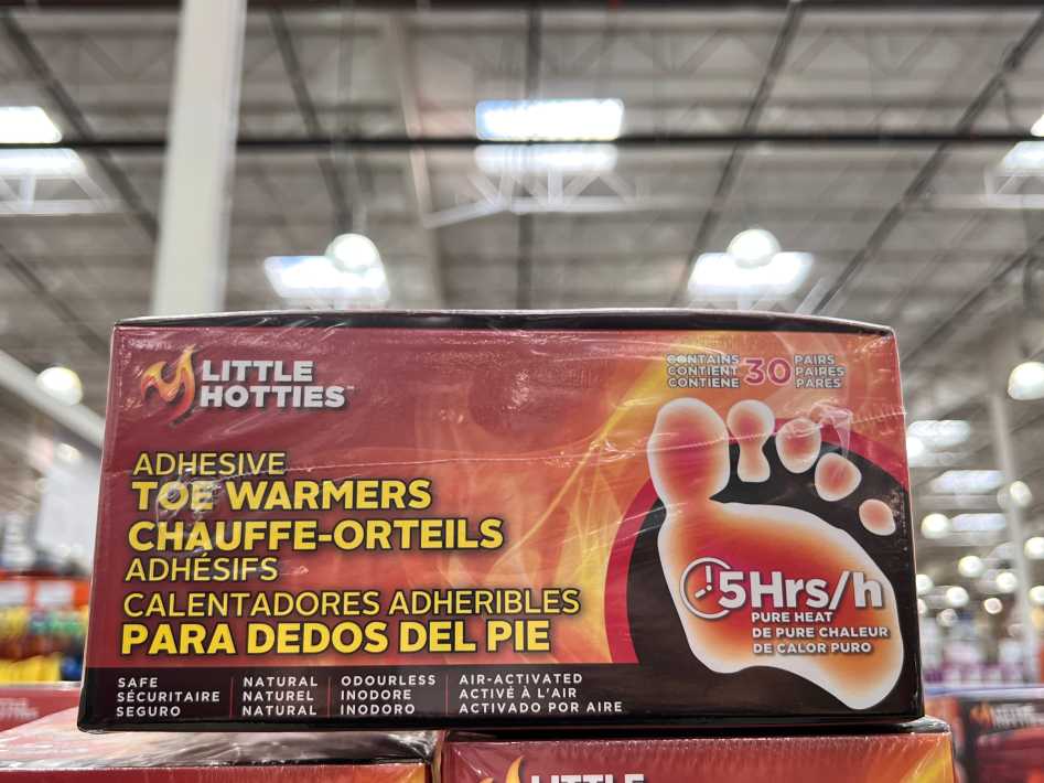 LITTLE HOTTIES TOE WARMERS PACK OF 30 PAIRS ITM 2000506 at Costco