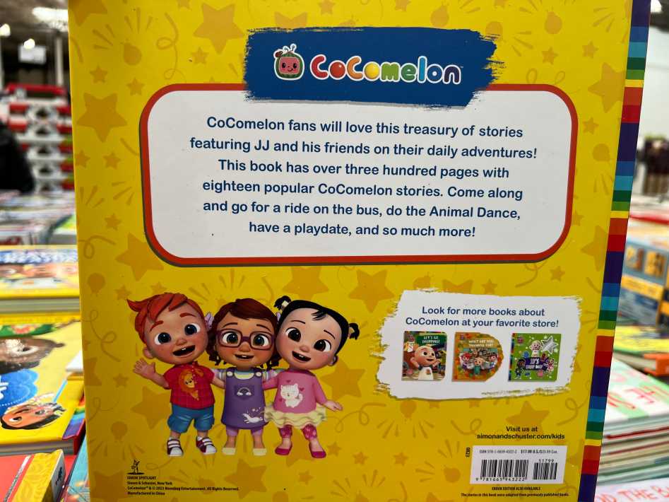 Costco CoComelon Storybook Treasury - Canada (ITM 2023223)