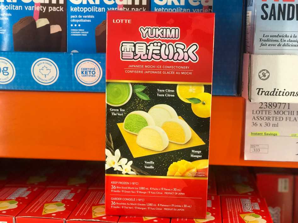 Costco LOTTE MOCHI ICE CREAM ASSORTED FLAVOURS 36 x 30 ml - Canada (ITM 2389771)