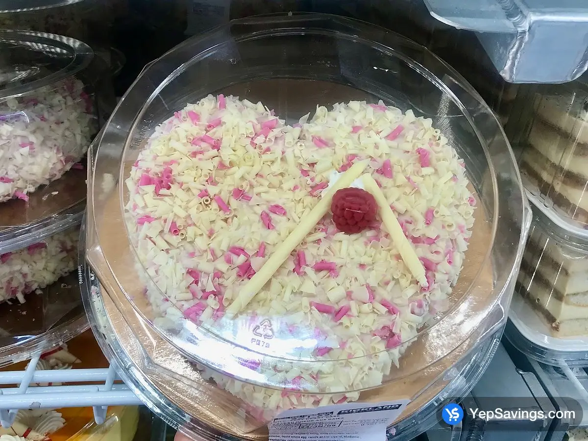 Costco Wildberry Heart Cake - Canada (ITM 1734222)
