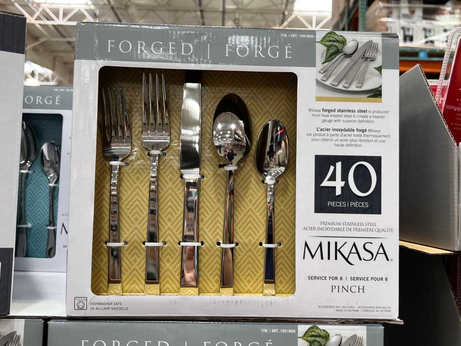 Costco MIKASA BRYNLEY/PINCH FLATWARE SET 40 PIECES - Canada (ITM 1651604)