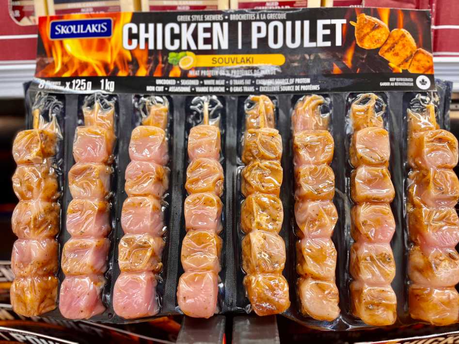 SKOULAKIS GREEK STYLE CHICKEN SOUVLAKI 1kg ITM 380848 at Costco