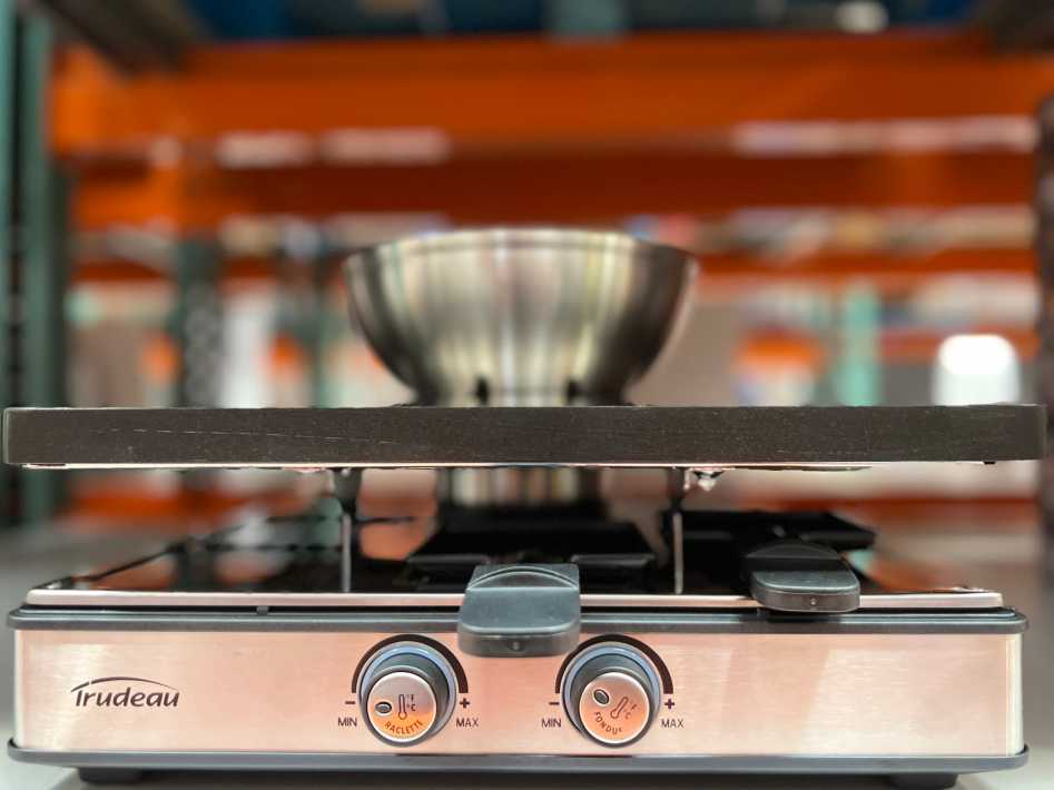 Costco TRUDEAU 30 PIECE PARTY RILL FONDUE AND RACLETTE - Canada (ITM 1027321)