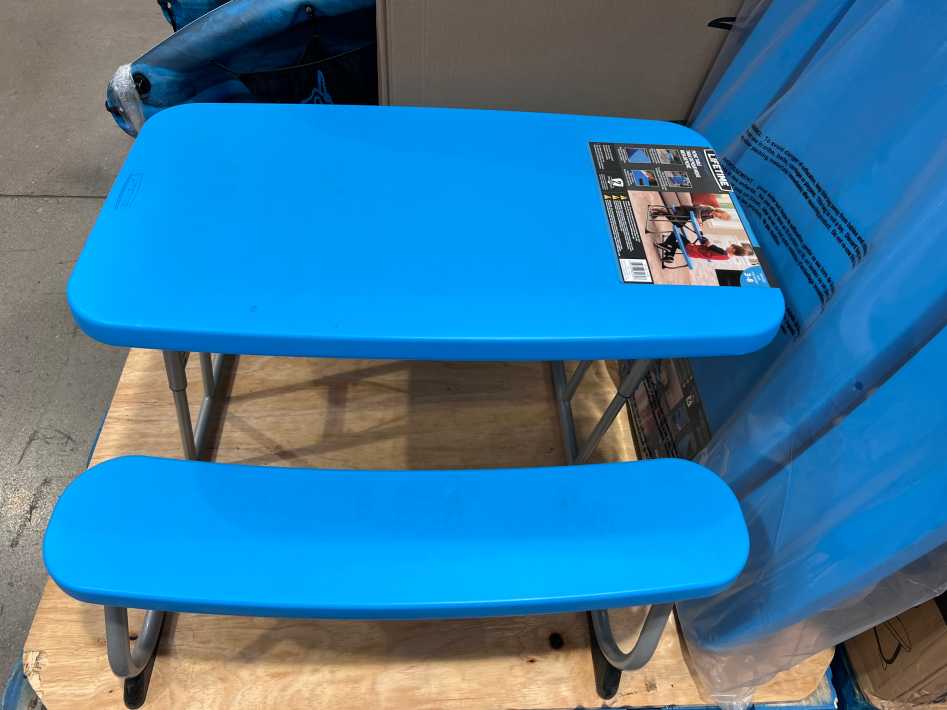 Costco LIFETIME CHILDREN'S PICNIC TABLE - Canada (ITM 1221600)