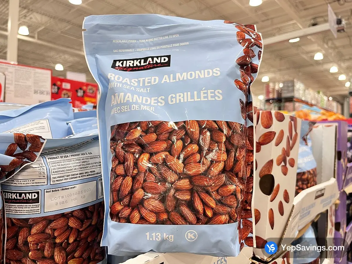 Costco KIRKLAND SIGNATURE ROASTED ALMONDS 1.13 kg - Canada (ITM 1713786)