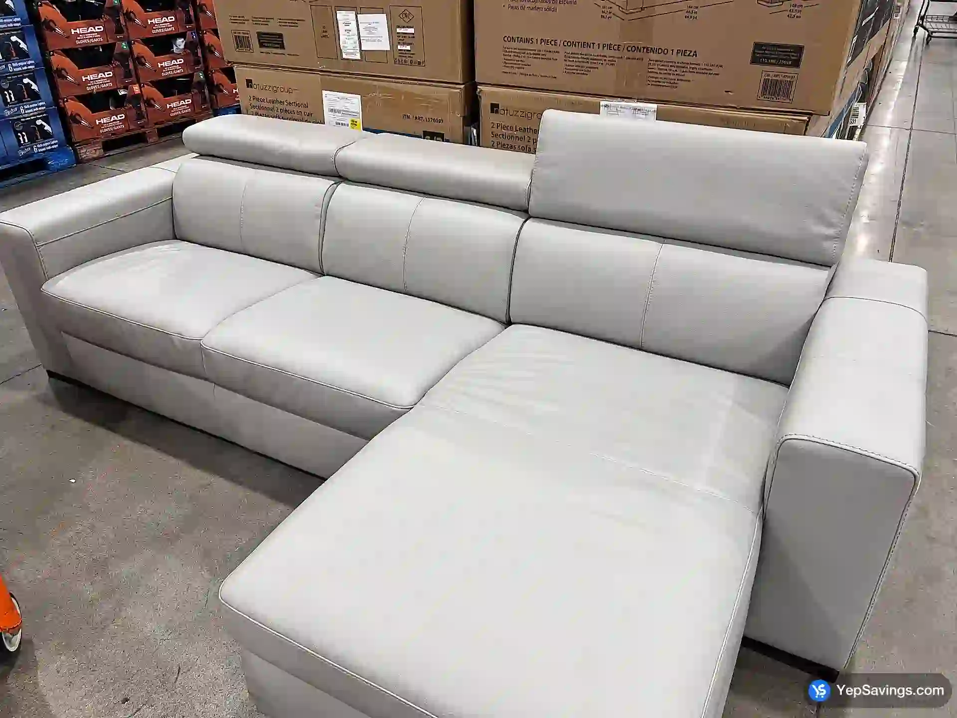 Costco NATUZZI 2PC LEATHER SECTIONAL 2 BOXES - Canada (ITM 1570197)