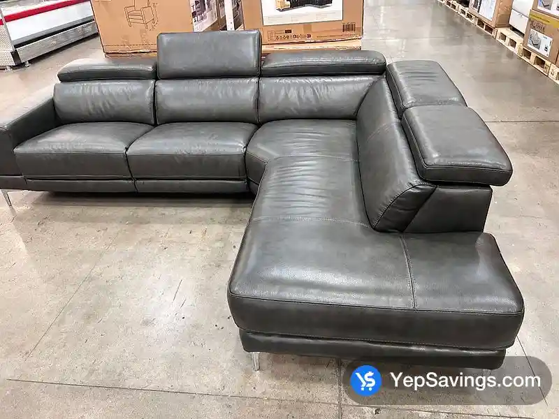 LEATHER SECTIONAL