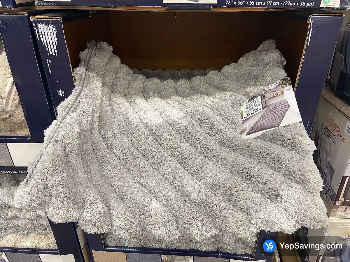 Costco RIVIERA HOME WAVE BATH MAT 24 " X 36 " - Canada (ITM 2805541)