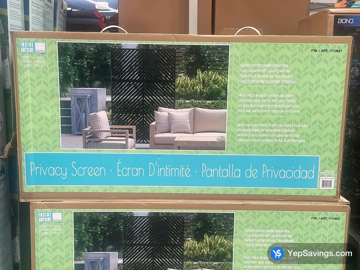 Costco INSIDE OUTSIDE GARDEN PRIVACY SCREEN 114cm x 40.5cm x 181 cm - Canada (ITM 1713621)