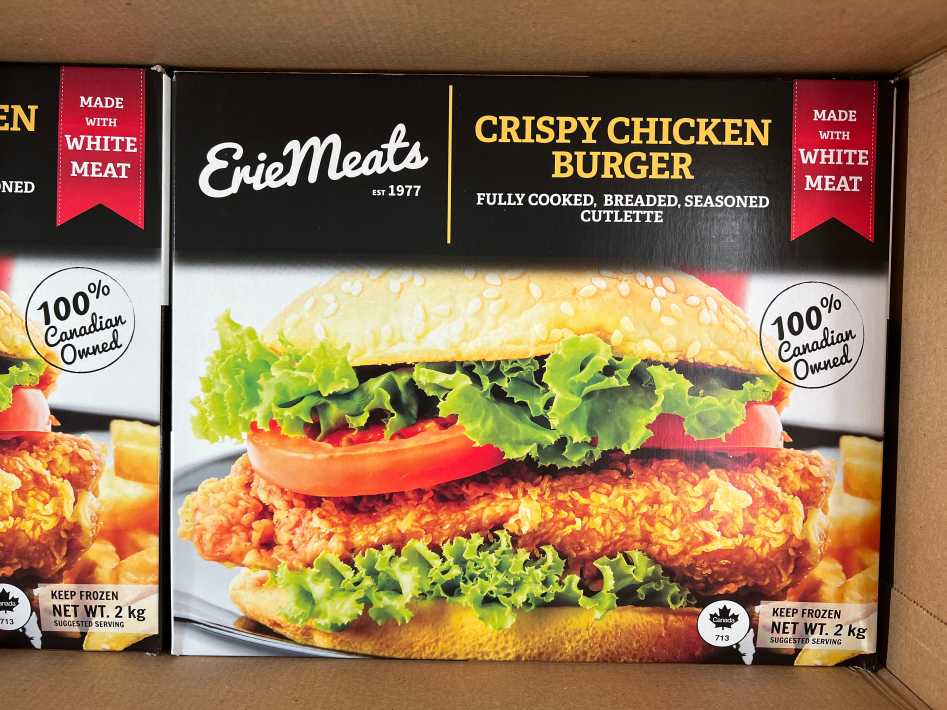 ERIE MEATS CRUNCHY CHICKEN BURGER 2 kg ITM 2309738 at Costco