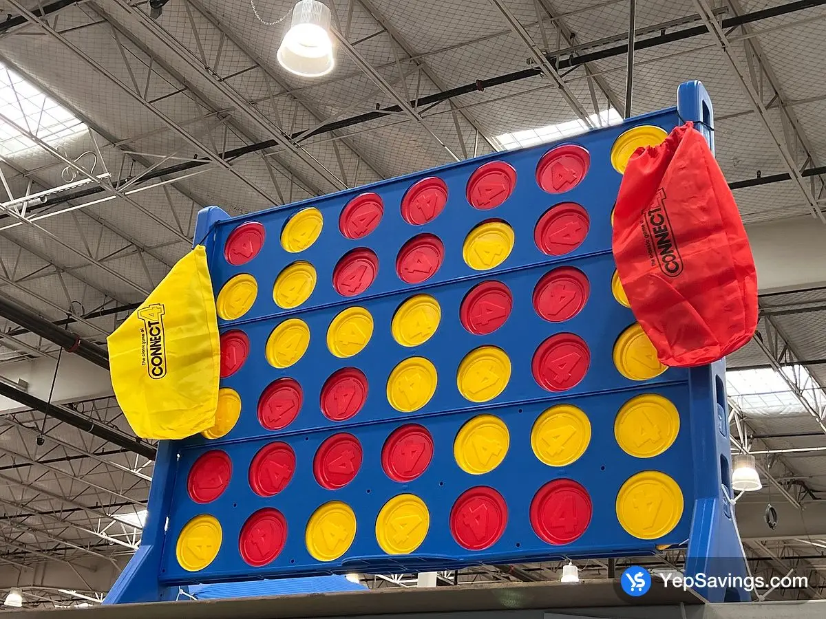 Costco CONNECT 4 GIANT EDITION 1.1 m x 1.0 m - Canada (ITM 1765942)