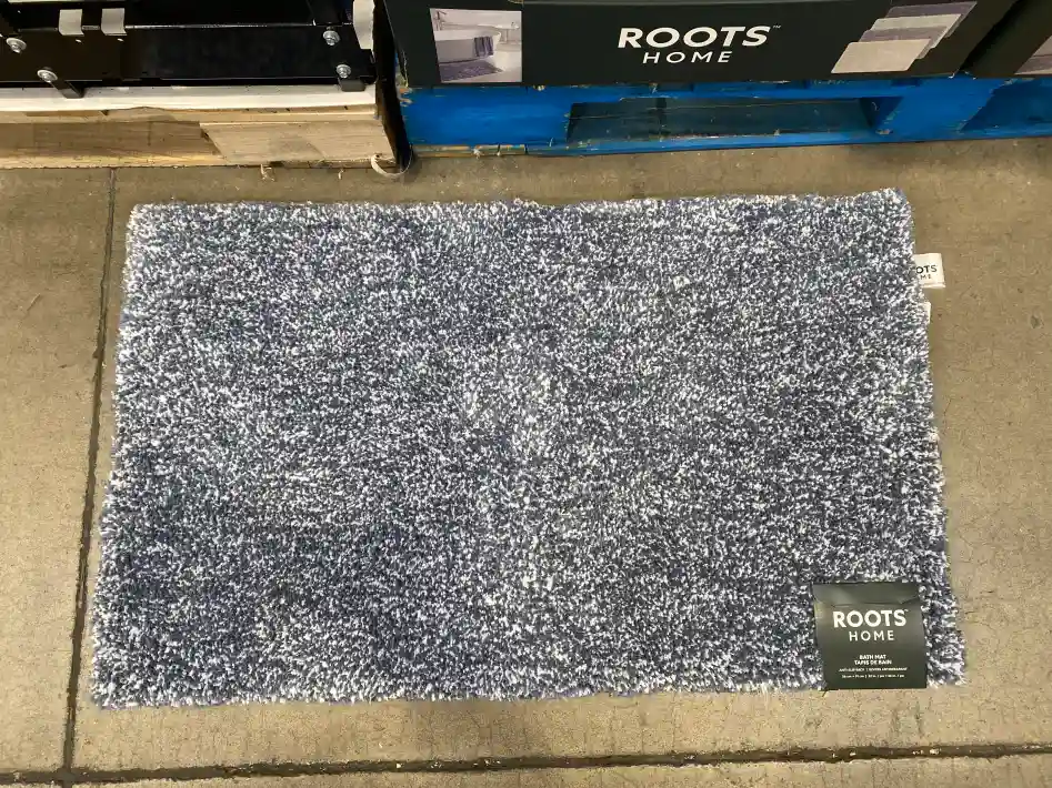 ROOTS HOME BATH MAT 22 " X 36 " ITM 1002867 at Costco