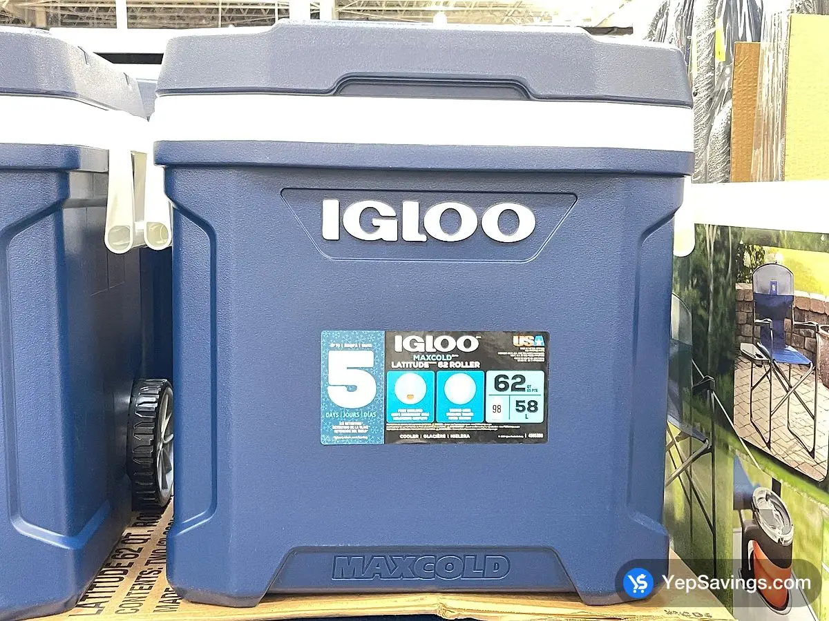 Costco IGLOO MAXCOLD LATITUDE WHEELED COOLER - Canada (ITM 1819539)