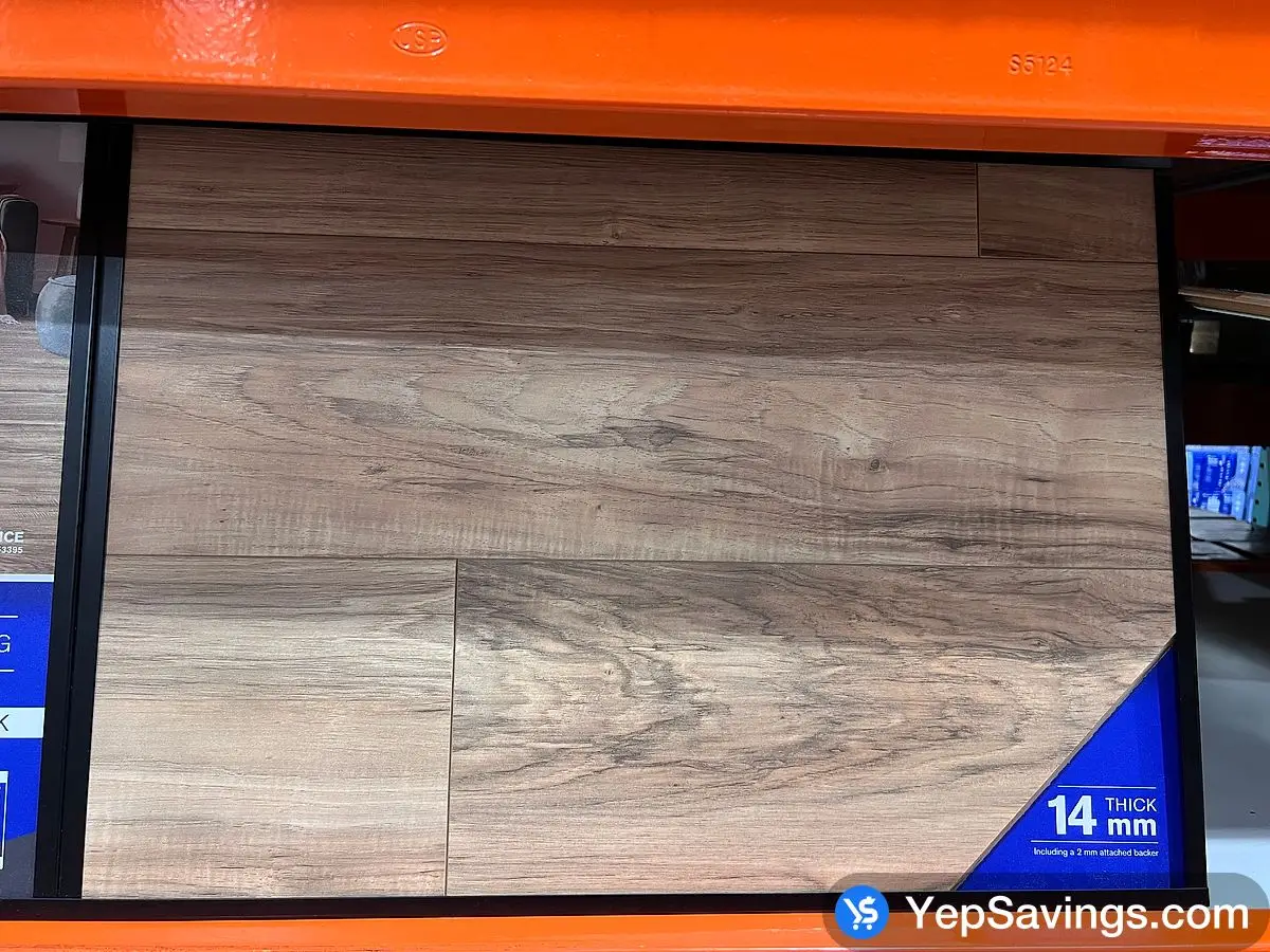 Costco GOLDEN SELECT LAMINATE FLOORING FLORENCE - Canada (ITM 1753395)