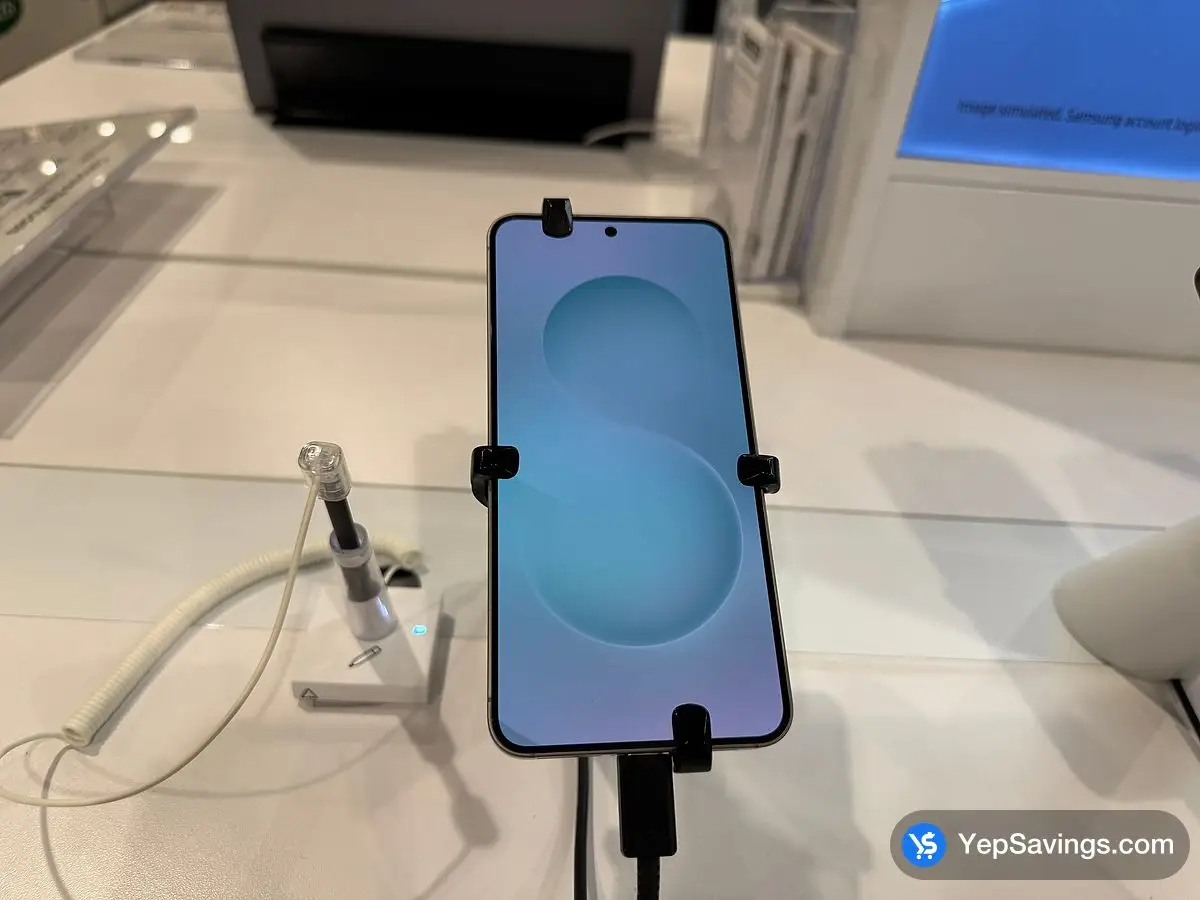 Costco SAMSUNG GALAXY S25 128GB - Canada (ITM 8777950)