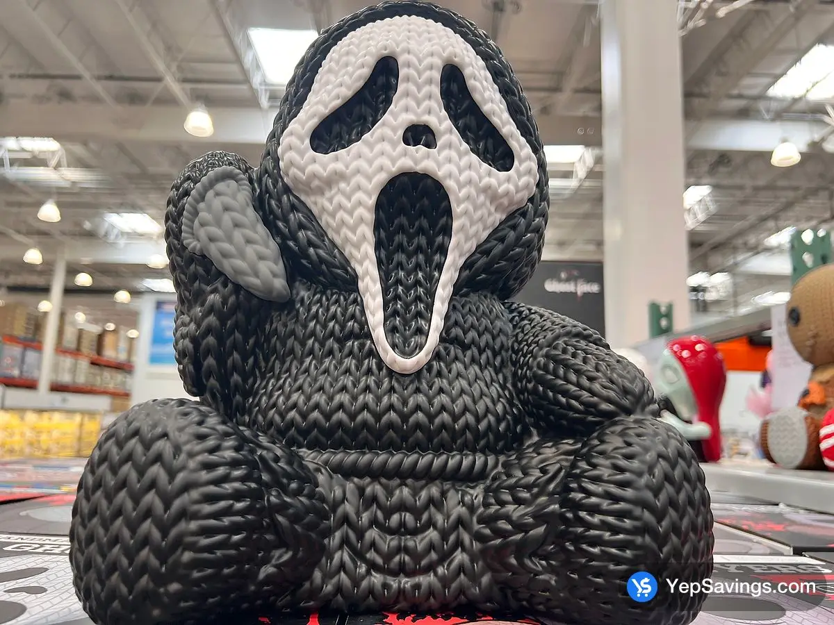 Costco HANDMADE BY ROBOTS 12 - INCH COLLECTIBLE HORROR FIGURE ASST . - Canada (ITM 1851449)