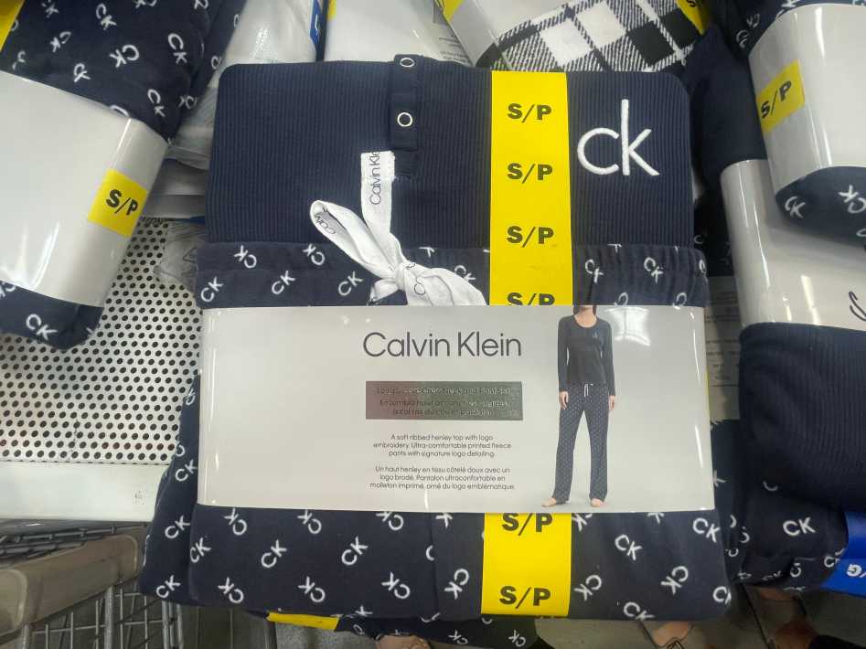 Costco CALVIN KLEIN 2 PIECE PYJAMA + LADIES SIZES XS - XL - Canada (ITM 3111101)