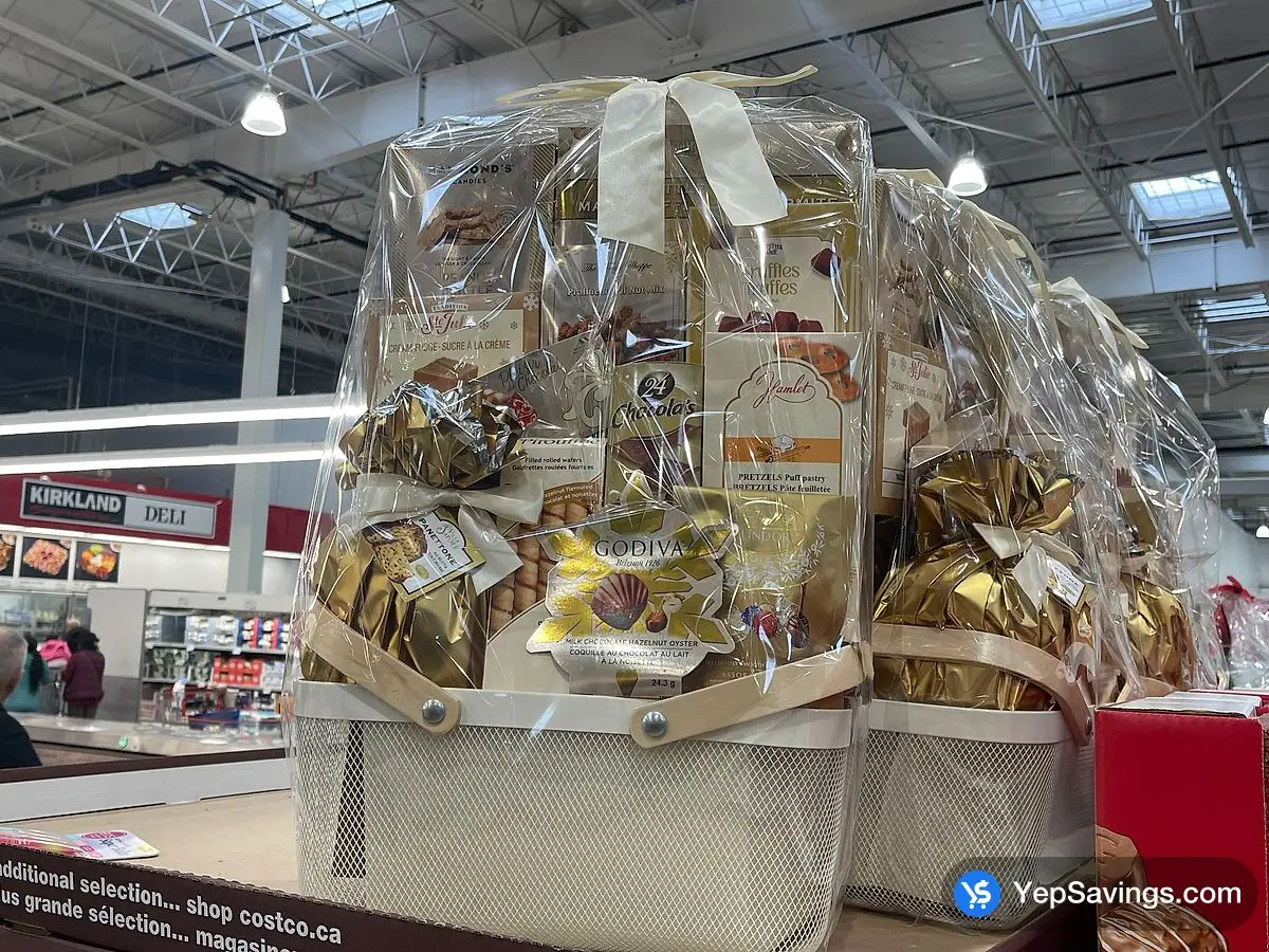 Costco METAL PICNIC BASKET GIFT SET - Canada (ITM 1741155)