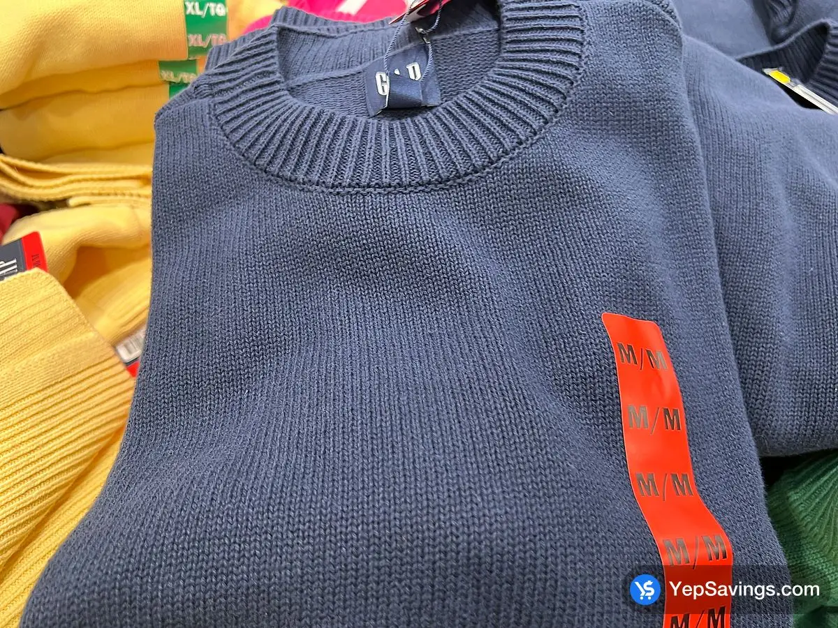 Costco GAP CREWNECK SWEATER + LADIES SIZES S - XXL - Canada (ITM 5181000)