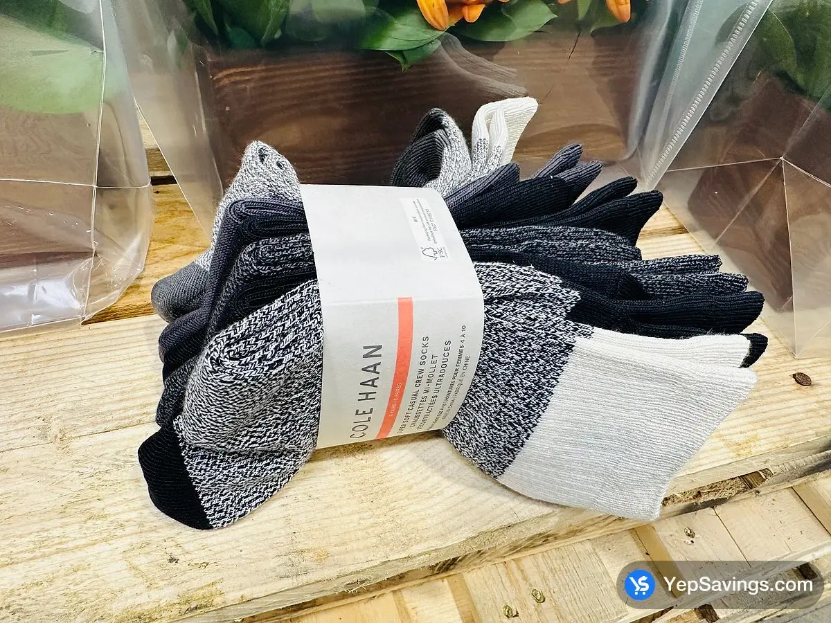 Costco COLE HAAN CREW SOCKS 6PK LADIES SIZES 4-10 - Canada (ITM 1816603)