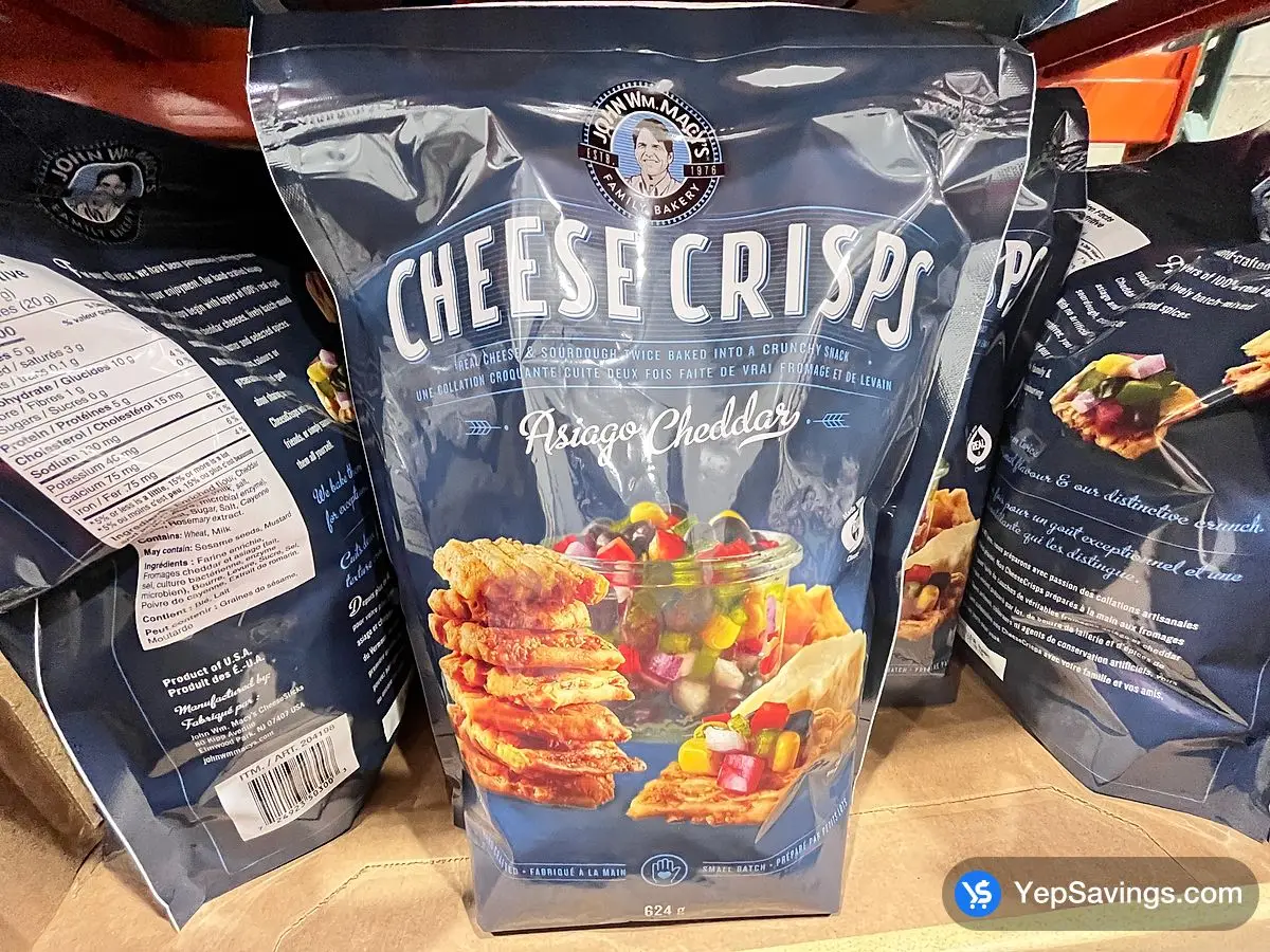 Costco JOHN WM MACY'S ASIAGO CHEDDAR CRISPS 624 g - Canada (ITM 204198)