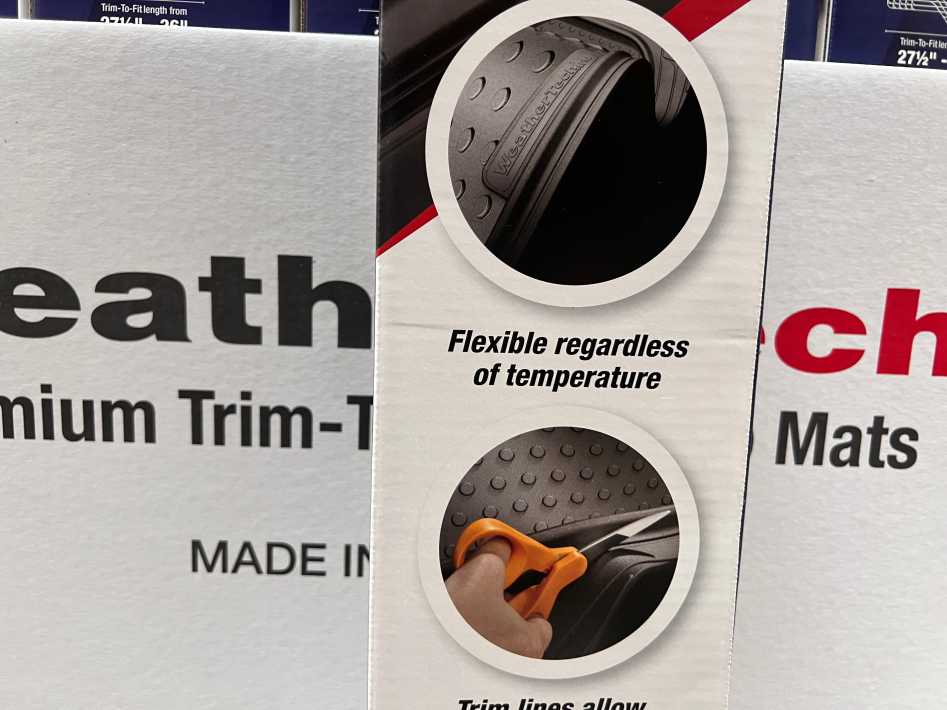 Costco WEATHERTECH CARGO / TRUNK MAT 53 " X 36 " TRIM TO FIT - Canada (ITM 1284520)