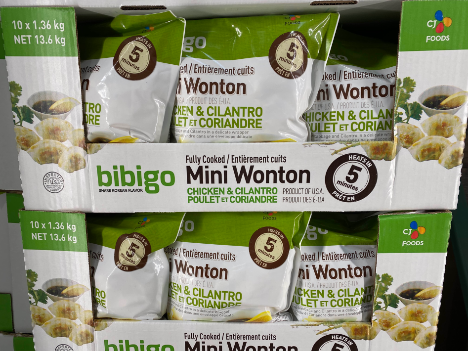 CJ BIBIGO MINI CHICKEN WONTONS 1.36kg ITM 638854 at Costco