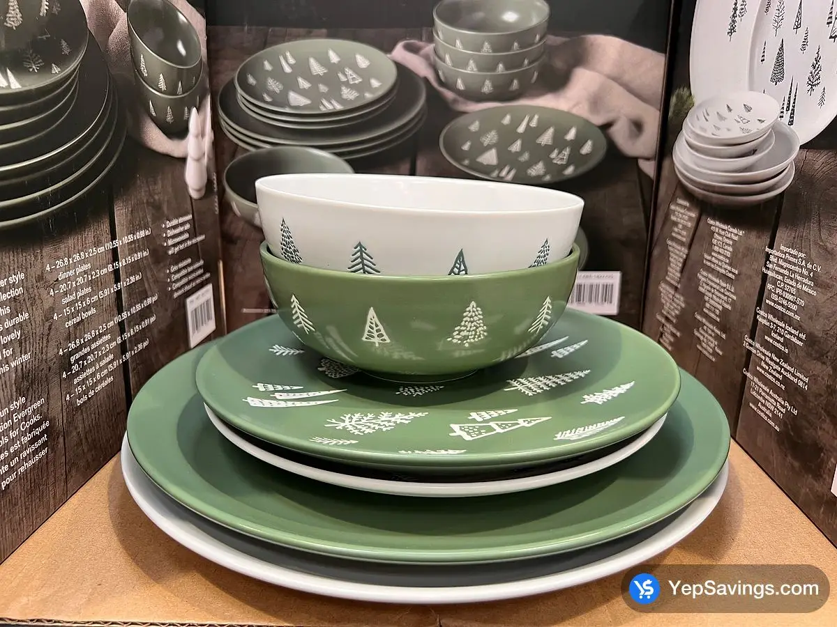 Costco DENMARK HOLIDAY DINNERWARE SET 12 PIECES - Canada (ITM 1827705)