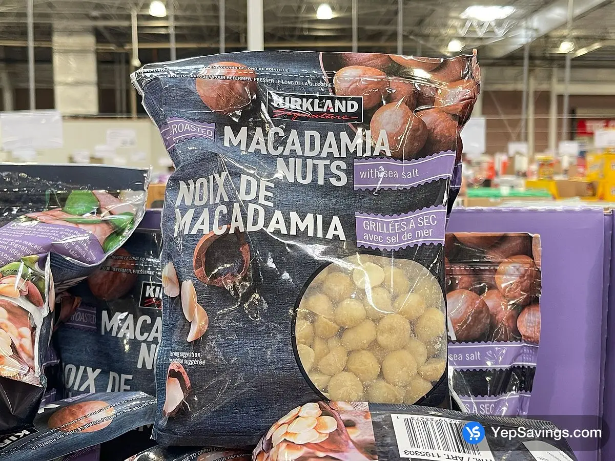 Costco KIRKLAND SIGNATU MACADAMIA NUTS 680 g - Canada (ITM 1195303)