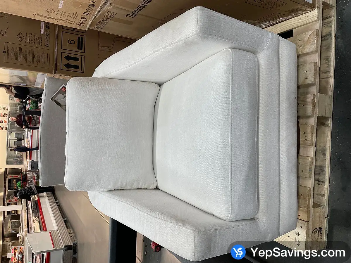 Costco THOMASVILLE FABRIC ACCENT CHAIR WITH WOOD BASE - Canada (ITM 1635364)