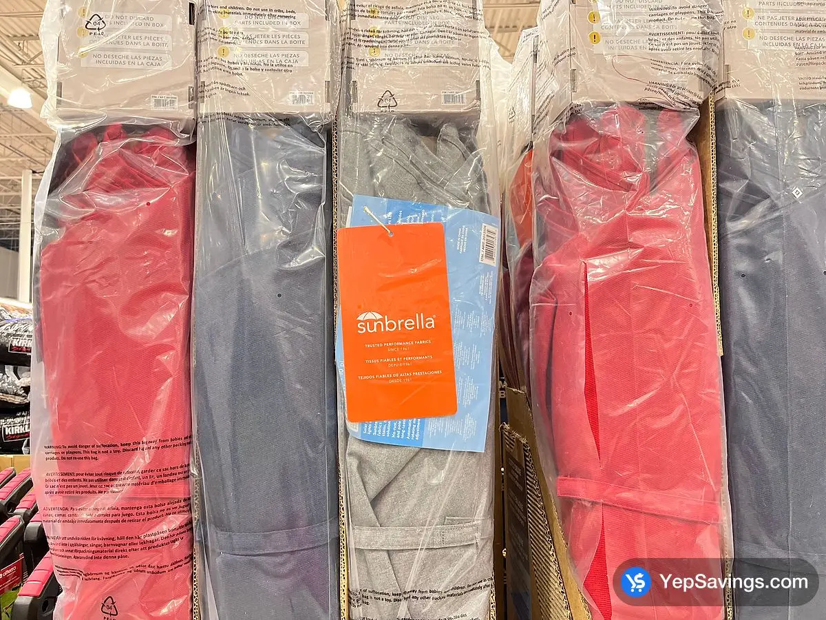 SUNVILLA LED MARKET UMBRELLA 3 m / 10 ft ITM 2013504 at Costco