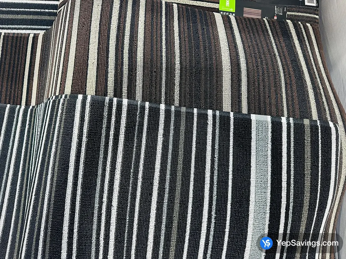 Costco KORHANI HOME OUTDOOR MAT 21.6 " X 39.4 " - Canada (ITM 2486363)