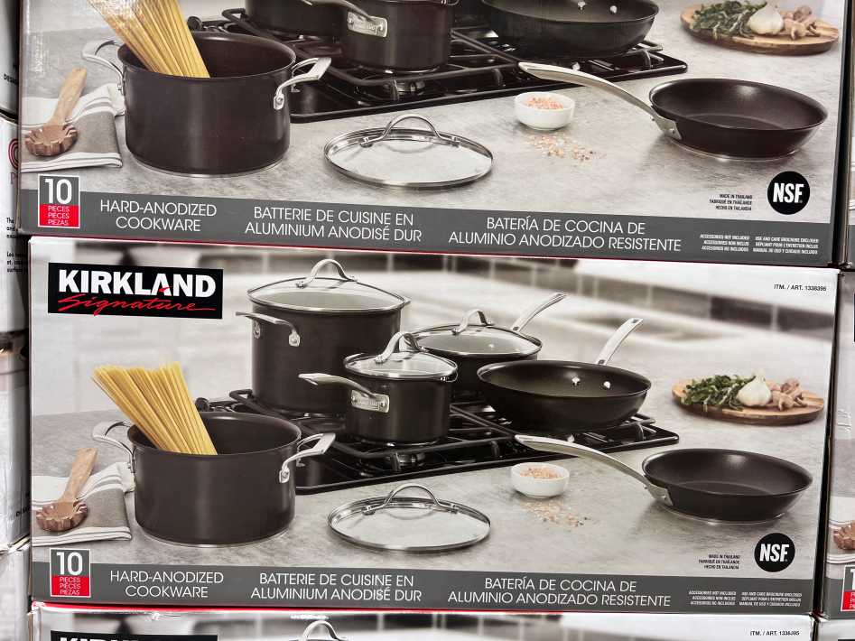 Kirkland Signature Batería de Cocina de Aluminio Anodizad