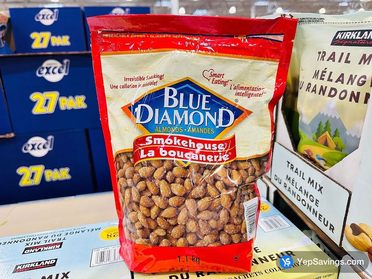 Costco BLUE DIAMOND SMOKEHOUSE ALMONDS 1.1 kg - Canada (ITM 1832904)