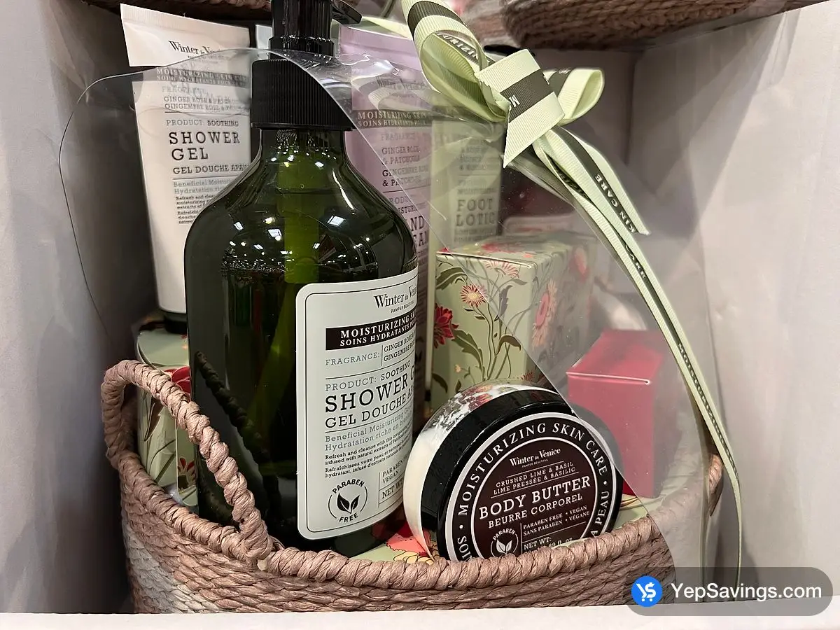 Costco WINTER IN VENICE HERBALIST GARDEN GIFT BASKET - Canada (ITM 1840952)