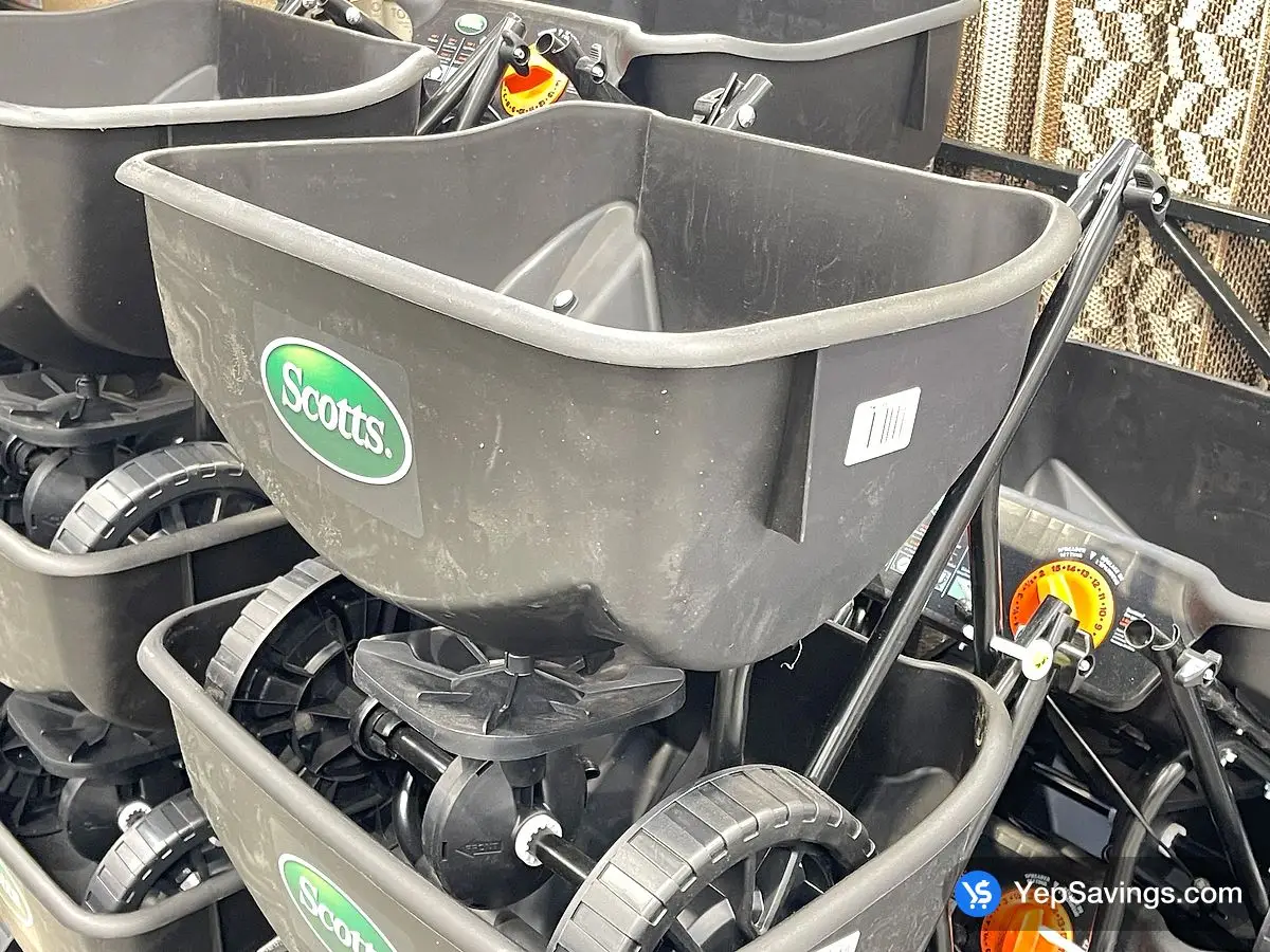 Costco SCOTTS BROADCAST SPREADER 60 lbs CAPACITY - Canada (ITM 1565724)