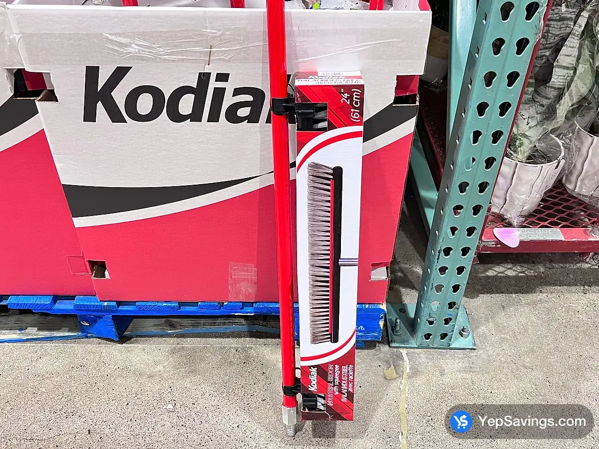 Costco KODIAK 24 " PUSH BROOM - Canada (ITM 1058262)